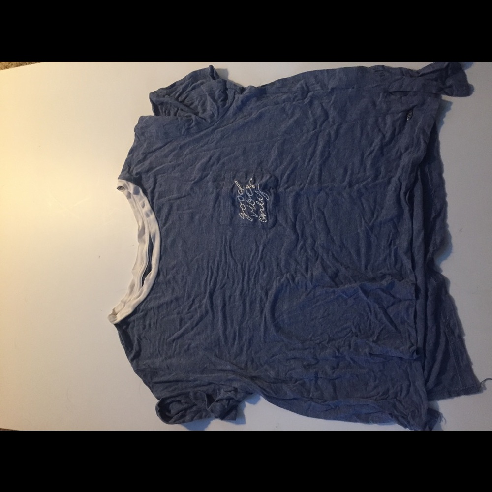 American Eagle T-Shirt